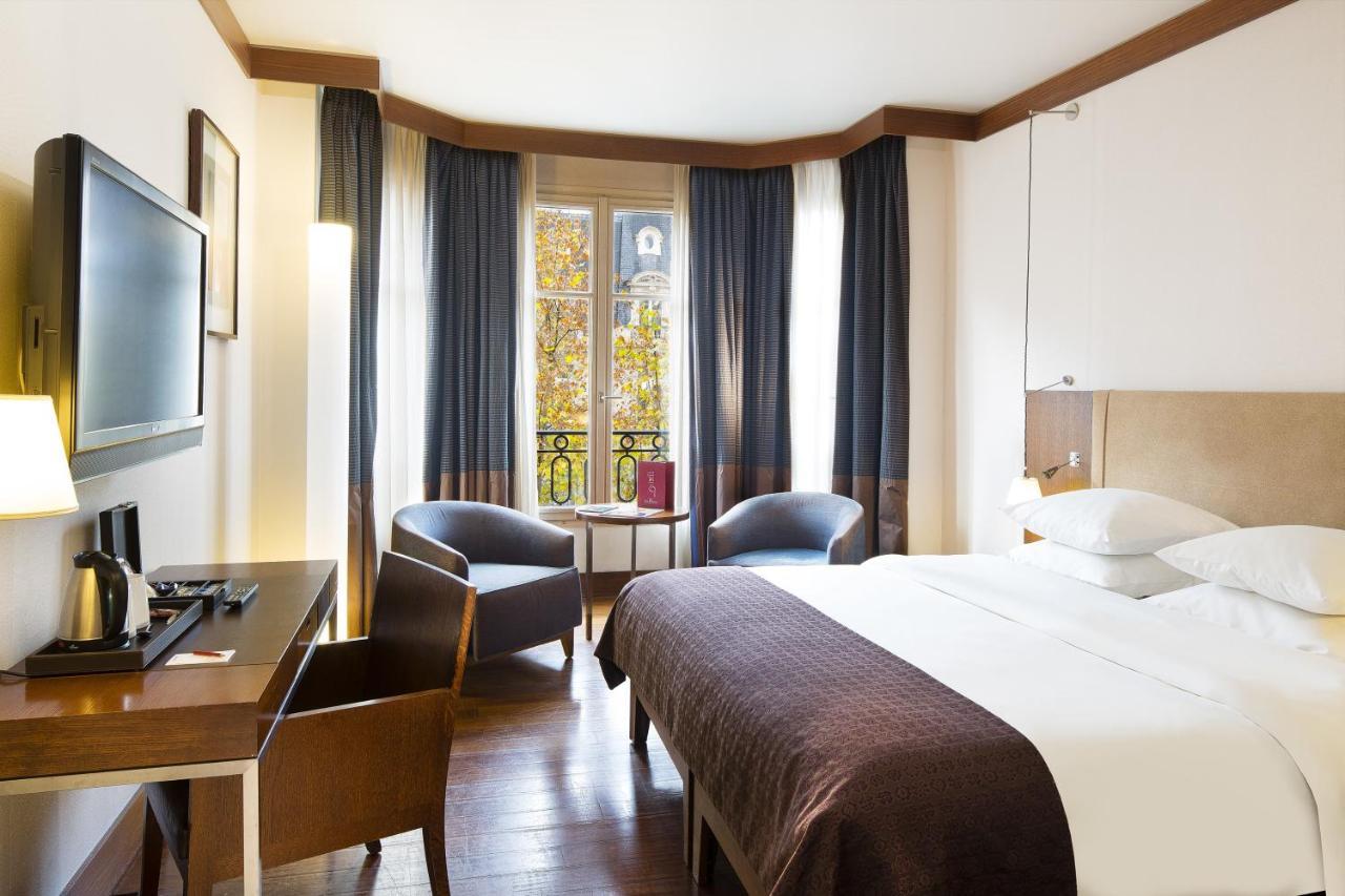 Hotel Grand Champs-elysees Parijs