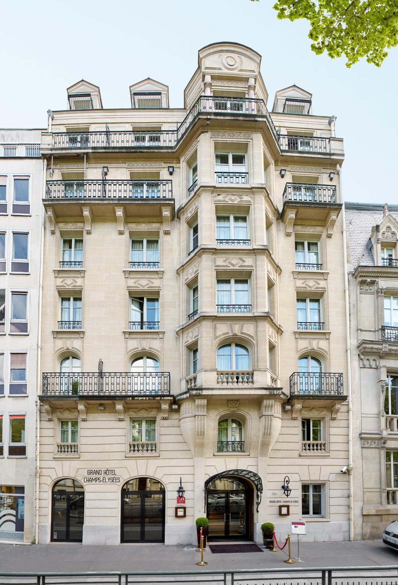 Hotel Grand Champs-elysees Parijs