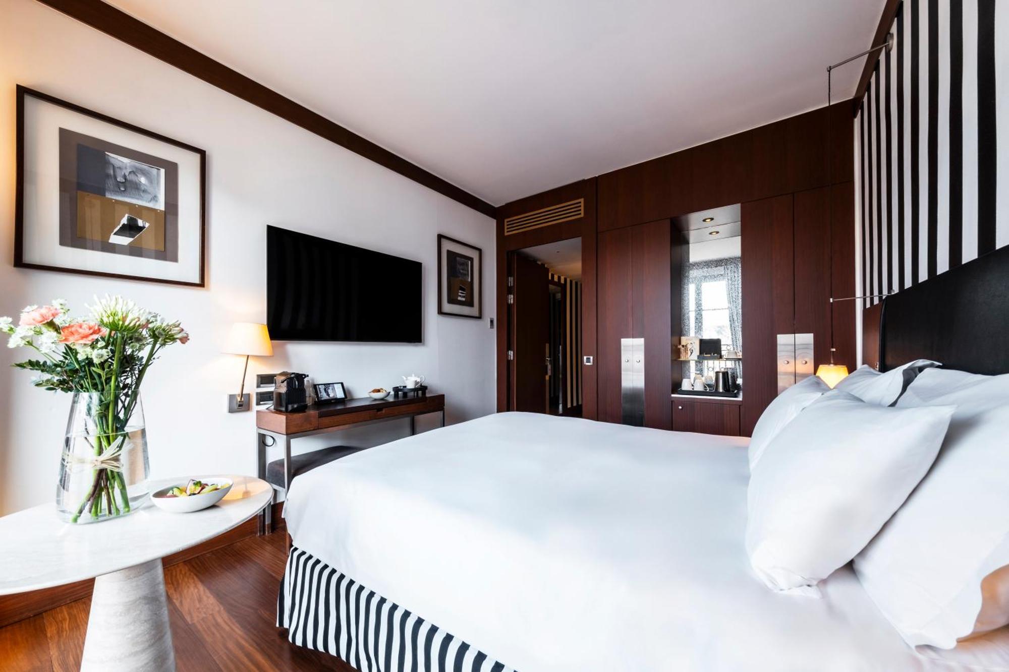 Grand Champs-elysees 5* Parijs
